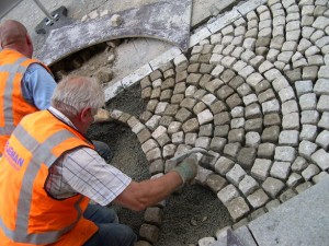 EHS Journal - Amsterdam Road Workers by V. Syomin